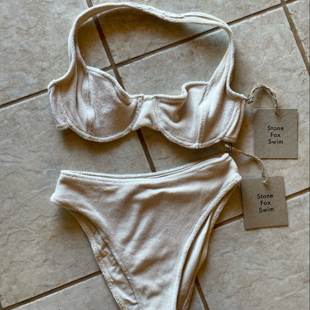 NWT stone fox swim
